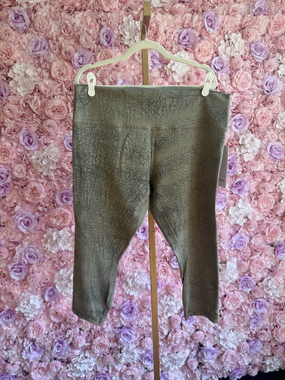 NWT Lululemon Wunder Train High-Rise Crop 23"